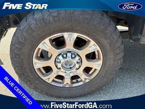 Used 2020 Ford F250 Lariat w/ Lariat Ultimate Package AWD/4WD image 8