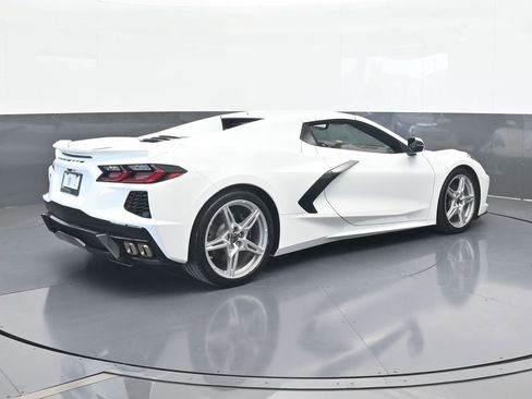 Used 2024 Chevrolet Corvette Stingray Convertible w/ 1LT image 6