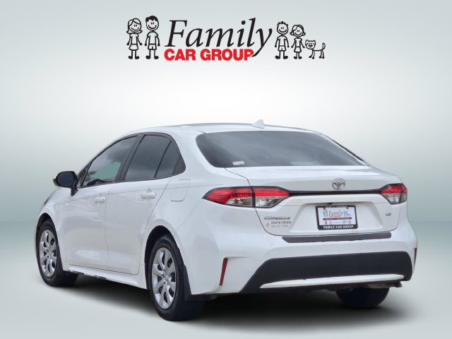 Used 2020 Toyota Corolla LE FWD image 3