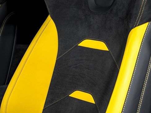 Used 2023 Lamborghini Huracan Tecnica RWD image 21