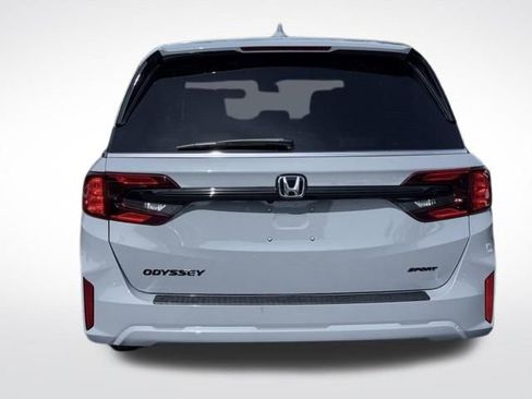 Used 2026 Honda Odyssey Sport-L image 6