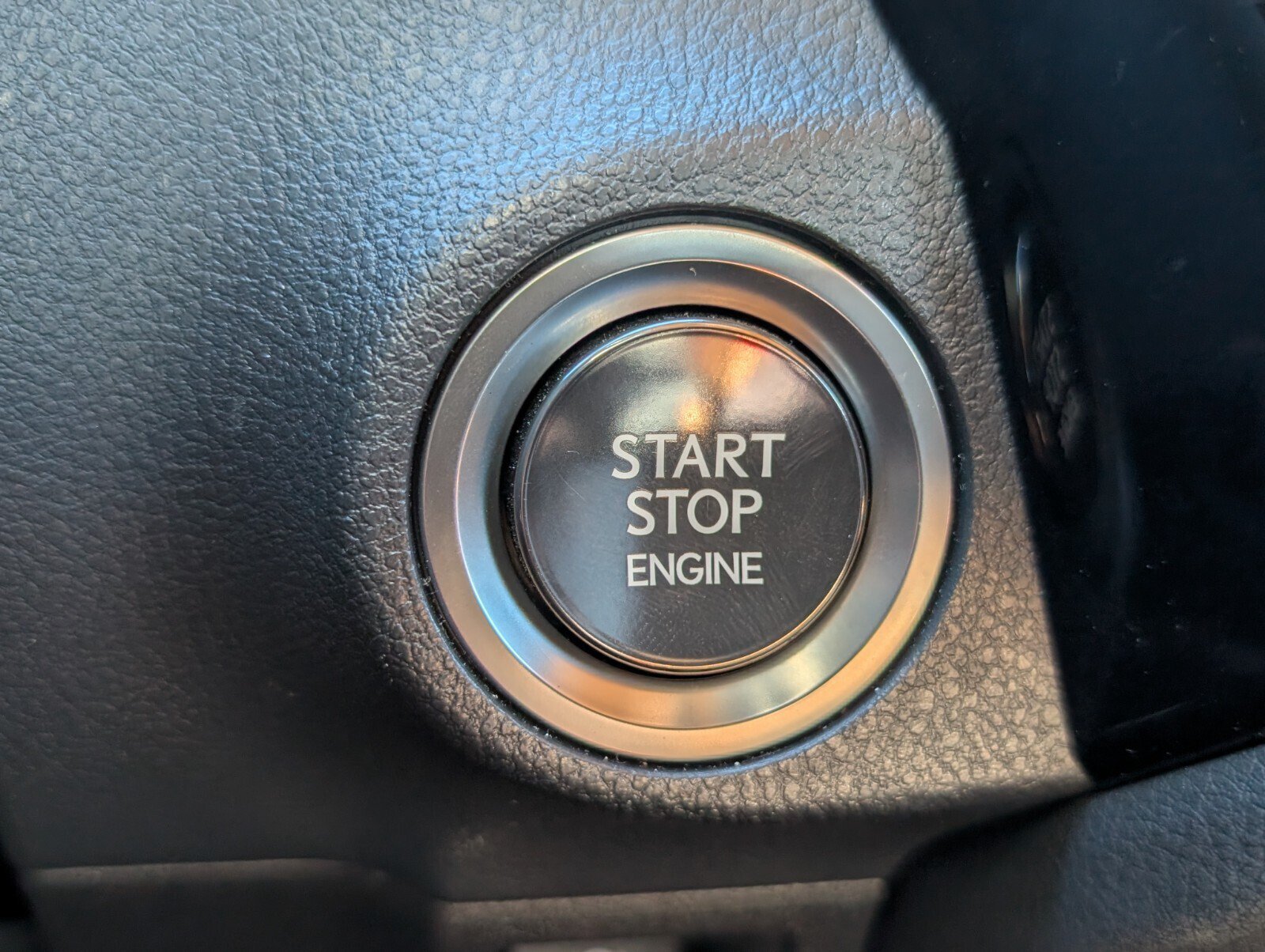 Used 2025 Lexus ES 350 w/ Premium Package FWD image 11