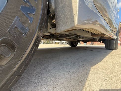 Used 2000 Lexus LX 470 4WD image 17