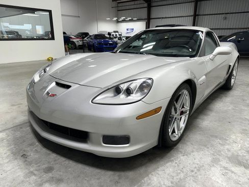 Used 2008 Chevrolet Corvette Z06 w/ Preferred Equipment Group RWD image 5