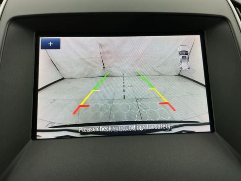Used 2019 Ford Edge SEL FWD image 33