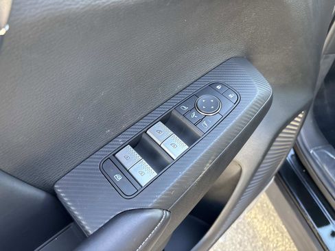 New 2025 Mitsubishi Outlander 4WD Plug-In Hybrid image 14