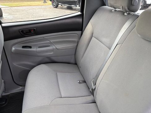 Used 2015 Toyota Tacoma 4x4 Double Cab w/ TRD Sport Package image 14