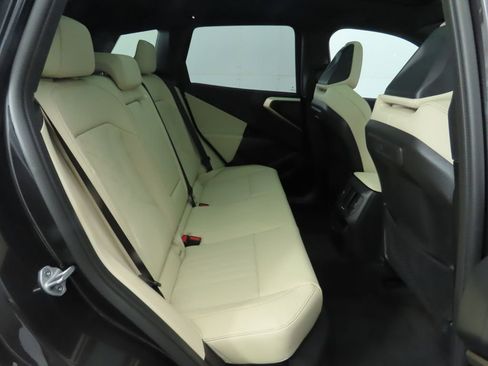 Used 2025 BMW X3 xDrive30i w/ Premium Package image 23