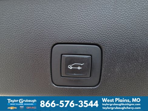 Used 2020 Buick Encore GX Select w/ Experience Buick Package FWD image 33