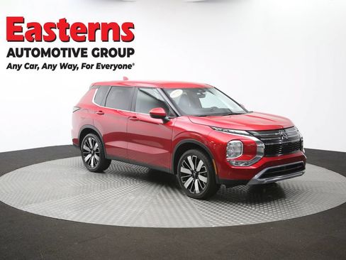 Used 2025 Mitsubishi Outlander SE AWD/4WD image 50