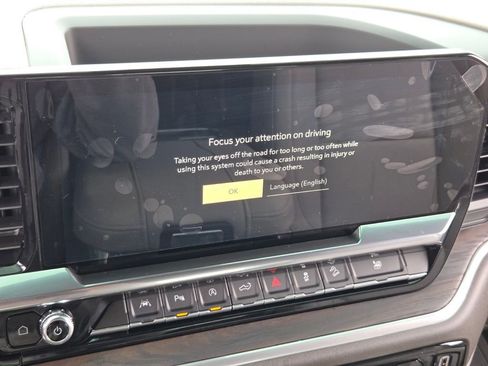 New 2026 GMC Sierra 1500 SLT image 21