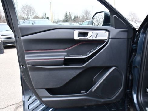 Used 2023 Ford Explorer ST-Line image 24