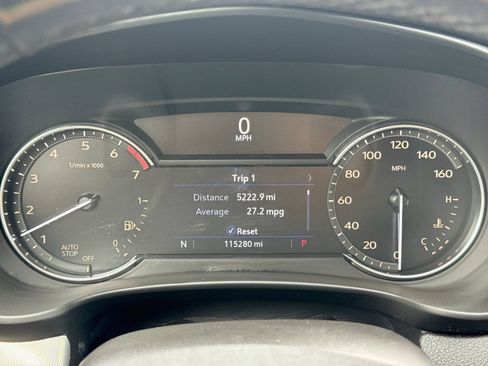Used 2019 Cadillac XT4 Premium Luxury w/ Cold Weather Package FWD image 40