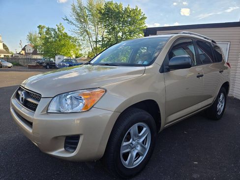 Used 2011 Toyota RAV4 4WD w/ Base L4 Extra Value Pkg image 10
