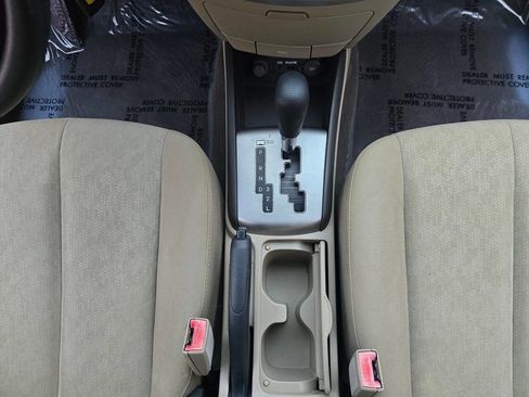 Used 2010 Hyundai Elantra GLS image 28