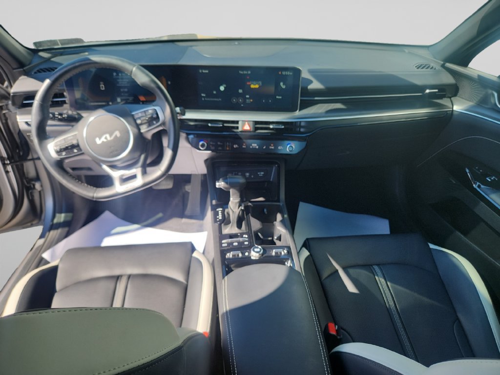Certified 2025 Kia K5 GT-Line w/ GT-Line Premium Package AWD/4WD image 11