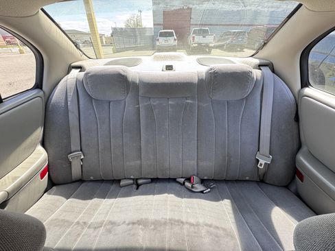 Used 2005 Chevrolet Malibu Classic image 15