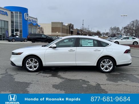 New 2026 Honda Accord LX image 3