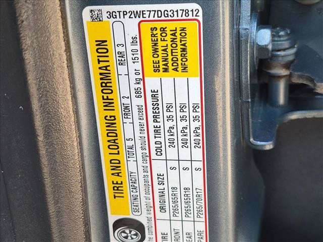 Used 2013 GMC Sierra 1500 SLT w/ SLT Convenience Package AWD/4WD image 10