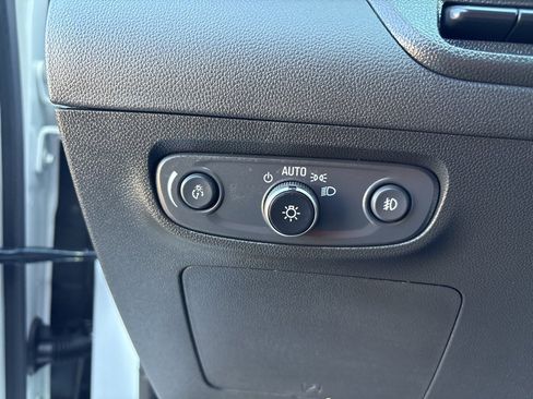 Used 2023 Buick Encore GX Essence w/ Advanced Technology Package image 21