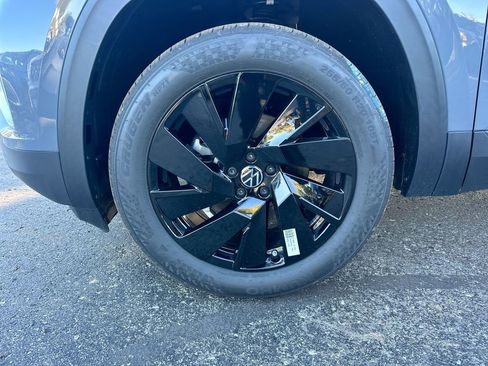 New 2026 Volkswagen Atlas SE image 35