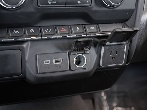Used 2022 Chevrolet Silverado 1500 Custom RWD image 33