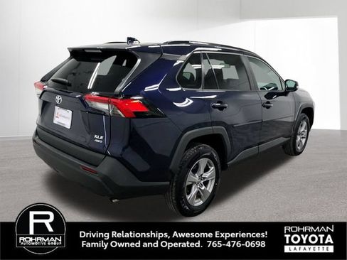 Used 2022 Toyota RAV4 XLE AWD/4WD image 6