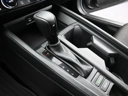 Certified 2025 Honda Accord SE image 14