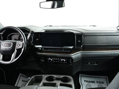 Used 2023 GMC Sierra 1500 Elevation AWD/4WD image 7