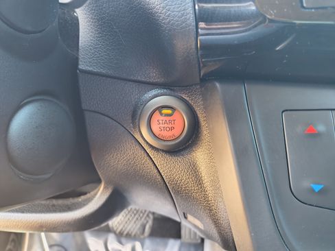Used 2018 Nissan Sentra SV FWD image 30