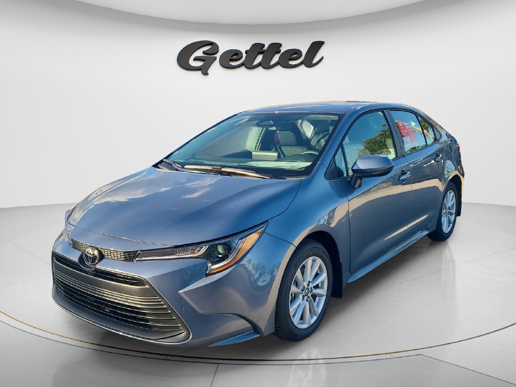 New 2027 Toyota Corolla LE w/ LE Premium Package FWD image 1