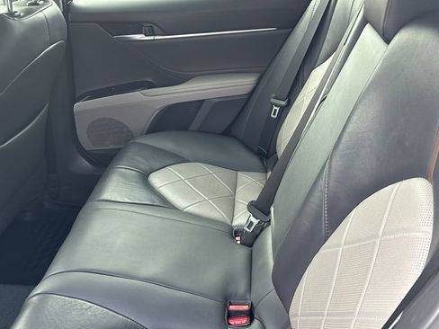 Used 2018 Toyota Camry XLE w/ Audio Package image 29