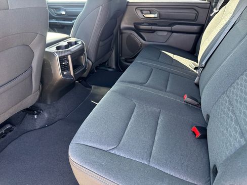 New 2026 RAM 1500 Express AWD/4WD image 17