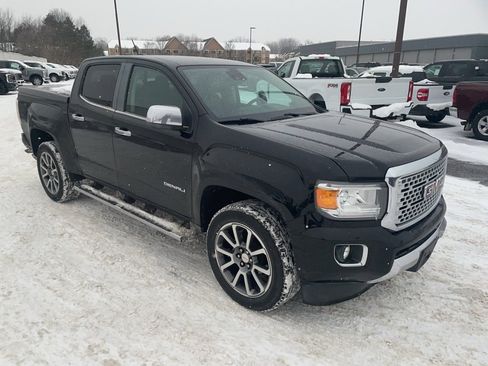 Used 2020 GMC Canyon Denali image 5