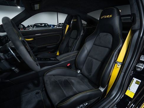 Used 2019 Porsche 911 GT3 RS RWD image 20