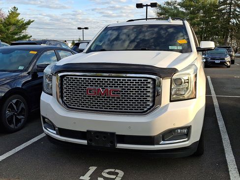 Certified 2016 GMC Yukon Denali w/ Open Road Package image 4