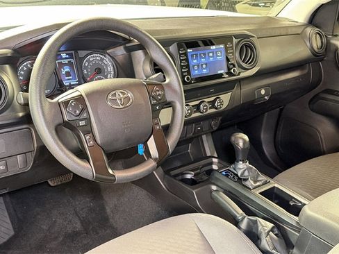Used 2022 Toyota Tacoma SR image 15