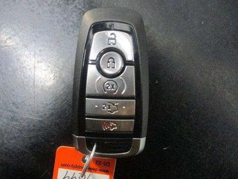 Used 2024 Ford Mustang GT Premium RWD image 19