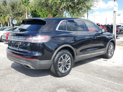 Certified 2022 Lincoln Nautilus FWD w/ Premium Package image 6