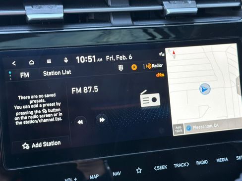 Used 2023 Hyundai Tucson Limited image 25