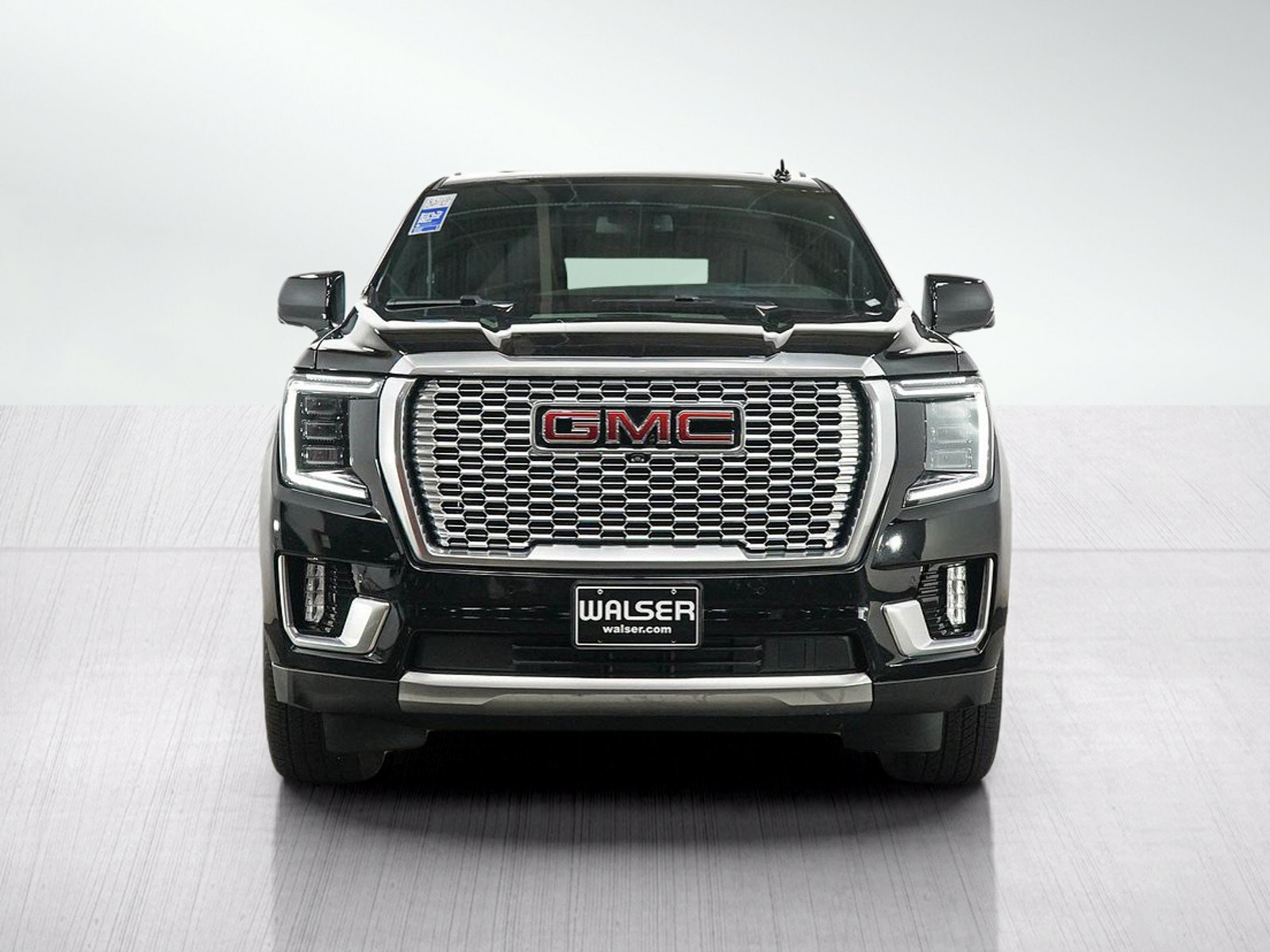 Used 2023 GMC Yukon XL Denali AWD/4WD image 8