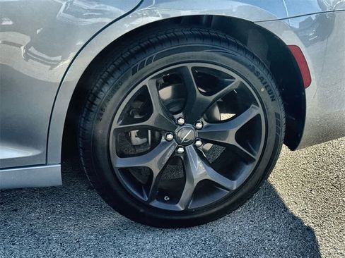 Used 2023 Chrysler 300 S image 10