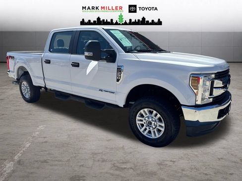 Used 2019 Ford F250 XL w/ STX Appearance Package AWD/4WD image 7