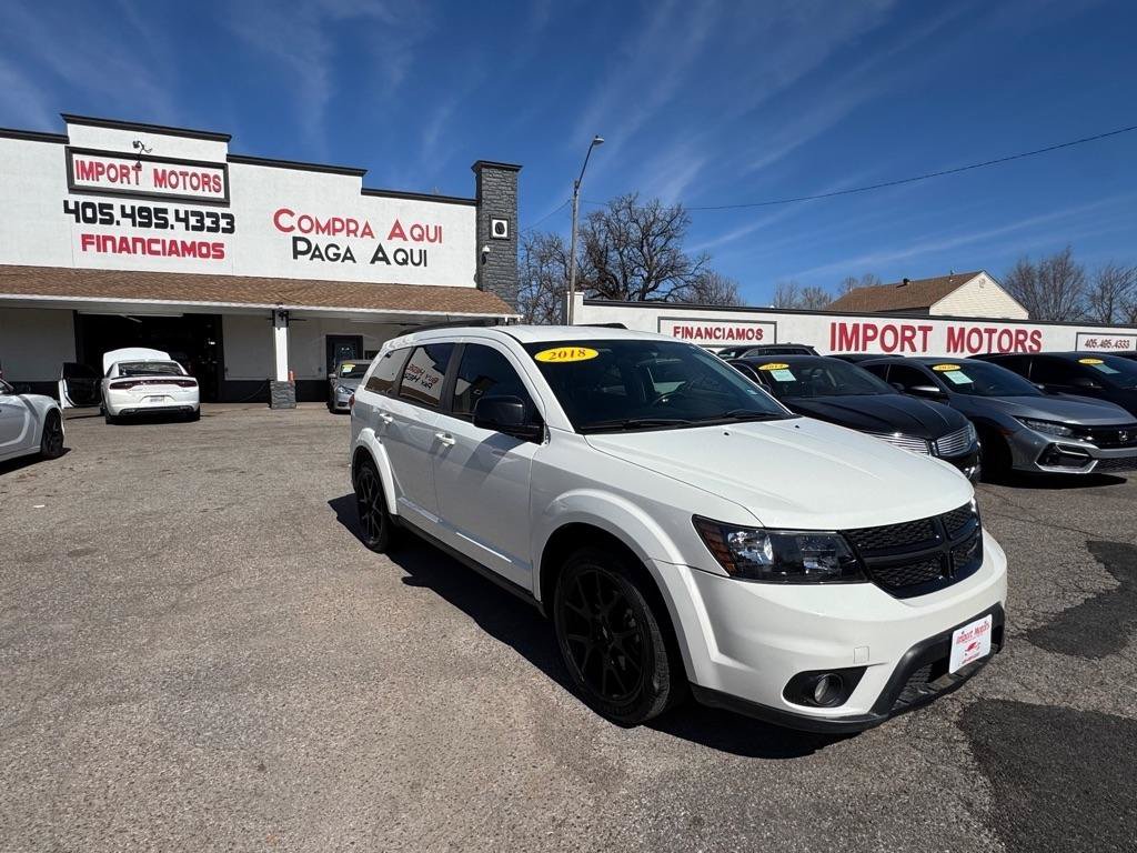Used 2018 Dodge Journey SXT w/ Premium Group FWD image 3