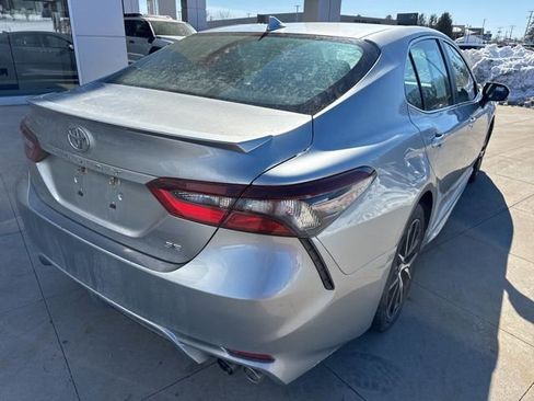 Used 2023 Toyota Camry SE image 7