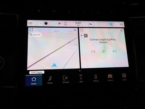 Used 2023 Jeep Grand Cherokee Overland w/ Advanced Protech Group III image 15