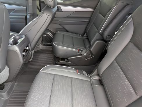 New 2026 Buick Enclave Sport Touring w/ Super Cruise Package image 15