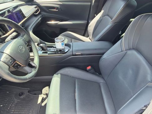 Used 2025 Toyota Crown Signia w/ Advanced Technology Package AWD/4WD image 16