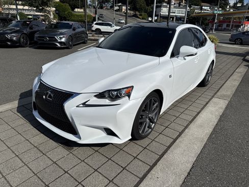 Used 2016 Lexus IS 300 AWD w/ F Sport Package image 1