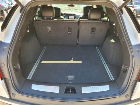 Used 2025 Cadillac XT5 Premium Luxury image 21